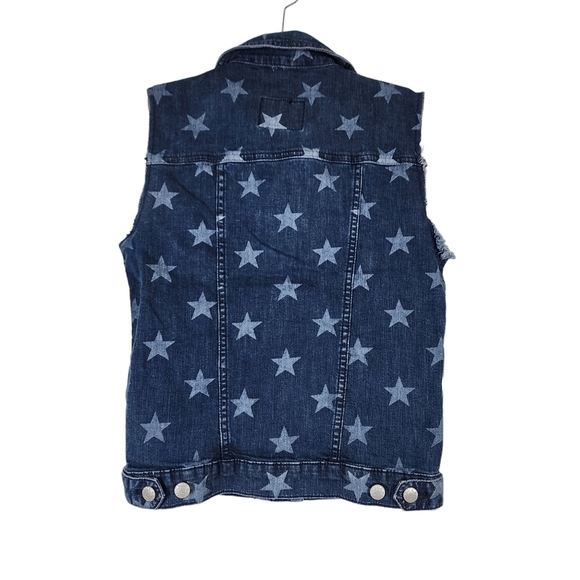 ROCK & REPUBLIC STARS DENIM SLEEVELESS JACKET - Picture 3 of 6
